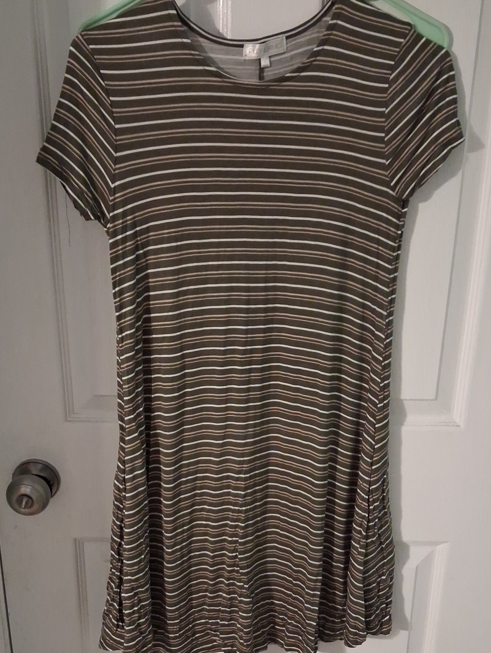 Striped Short-Sleeve Swing Dress - Olive/White